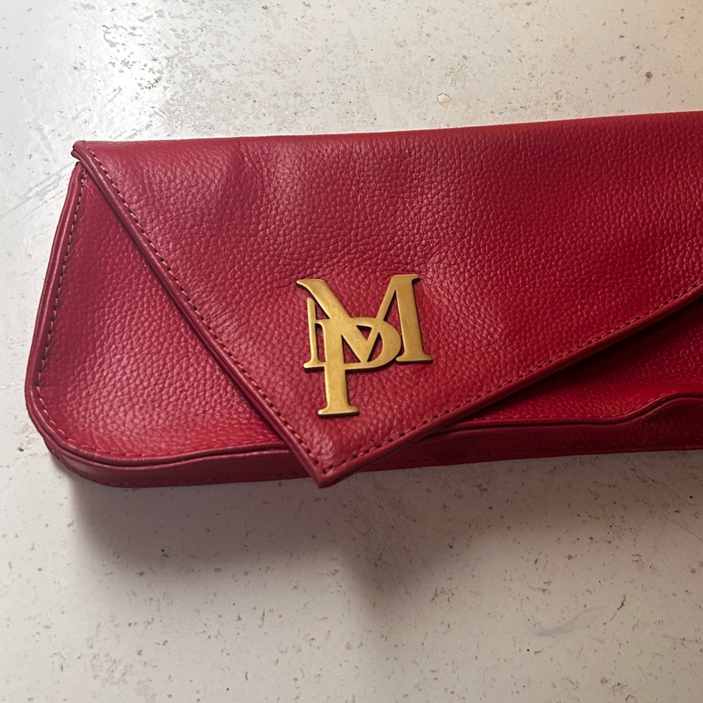 Melanie Parker leather envelope purse vintage